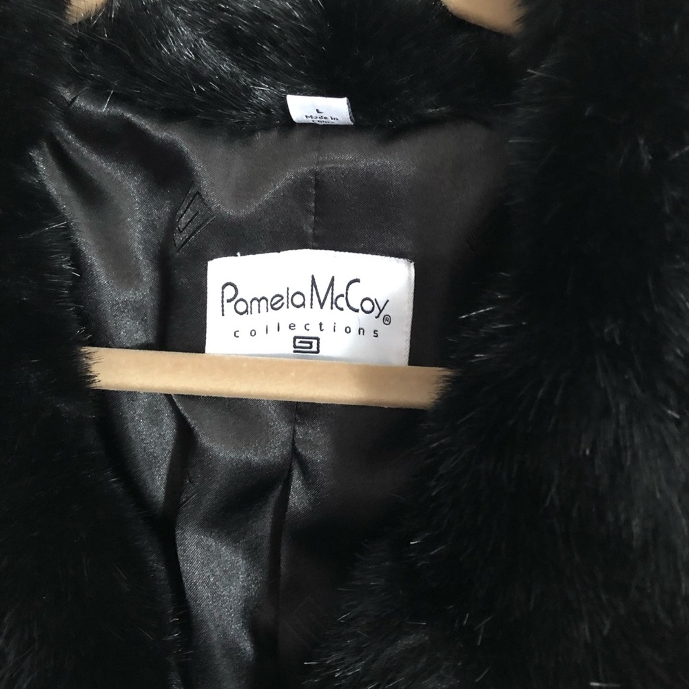 Faux mink coat - Picture 2 of 3